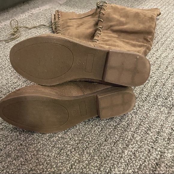 Lace Up Over the Knee boot - Picture 8 of 9